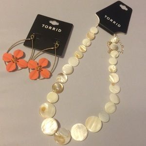 Nwt Torrid Jewelry Set Ivory shell round Disk